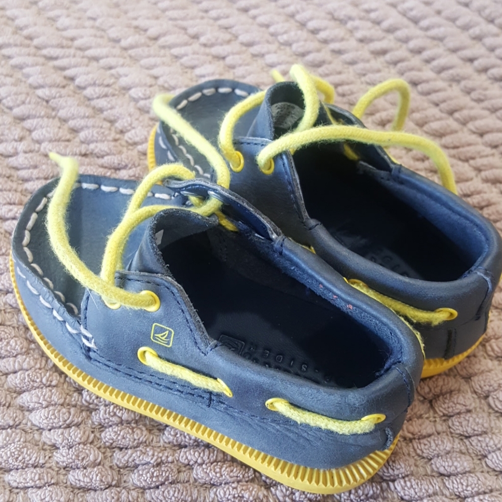 Sperry Top Siders Boat Shoes Toddler 4M - Picture 6 of 8